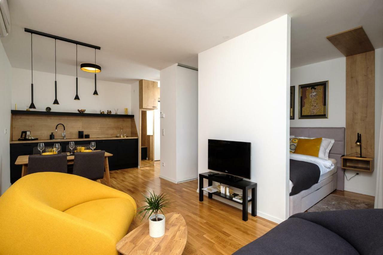 Studio Apartman Krila Wings- Parking In Garage زغرب المظهر الخارجي الصورة