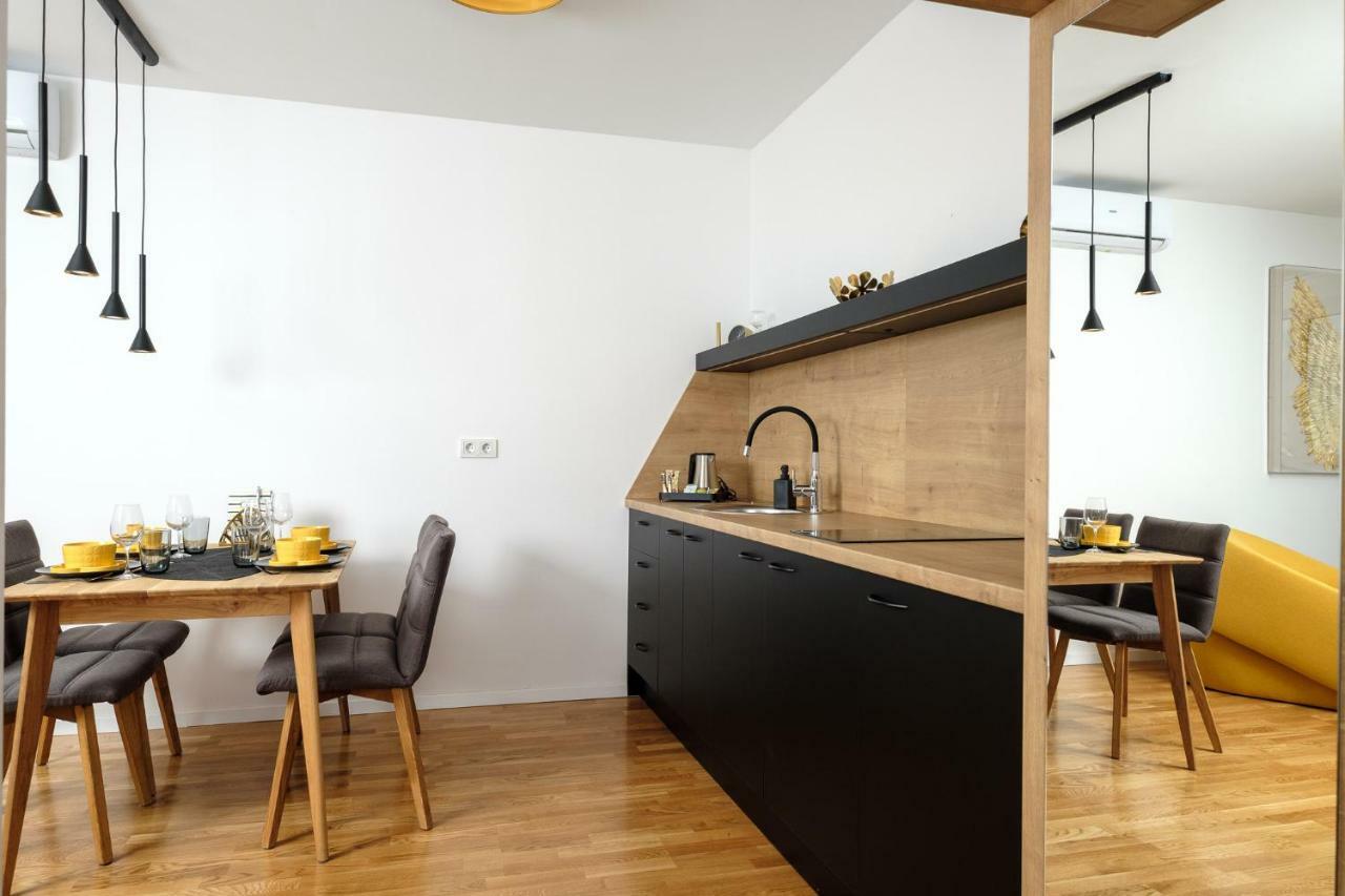 Studio Apartman Krila Wings- Parking In Garage زغرب المظهر الخارجي الصورة